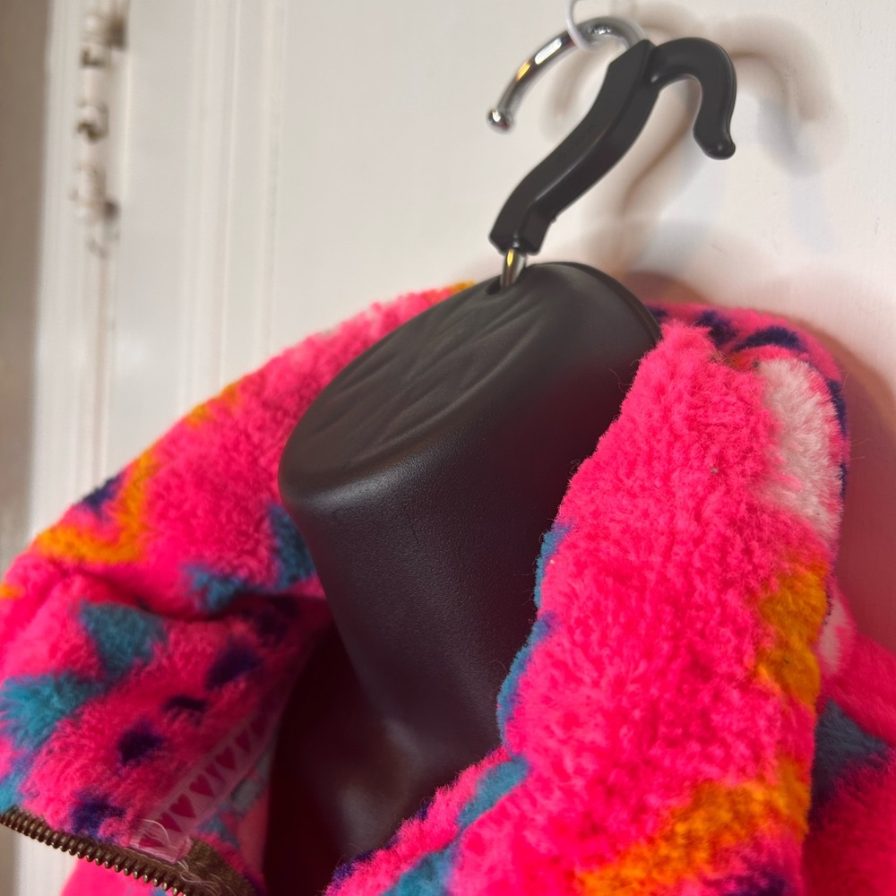 Vibrant Pink Patterned Teddy Jacket - image 4